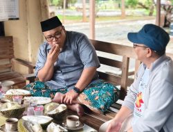 Momen Santai Gus Hanies dan Ketua Gerindra Rembang, Isyarat Politik Baru?