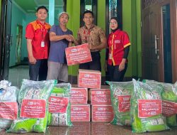 Alfamart Bergerak Cepat Salurkan Bantuan untuk Korban Banjir di Kudus dan Pati