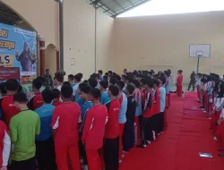 MPLS SMAN 1 Sigaluh Perkuat Disiplin dengan Latihan Bersama TNI