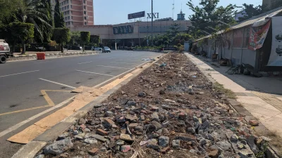 Warga Soroti Berkurangnya Pohon dalam Penataan Simpang Lima Semarang